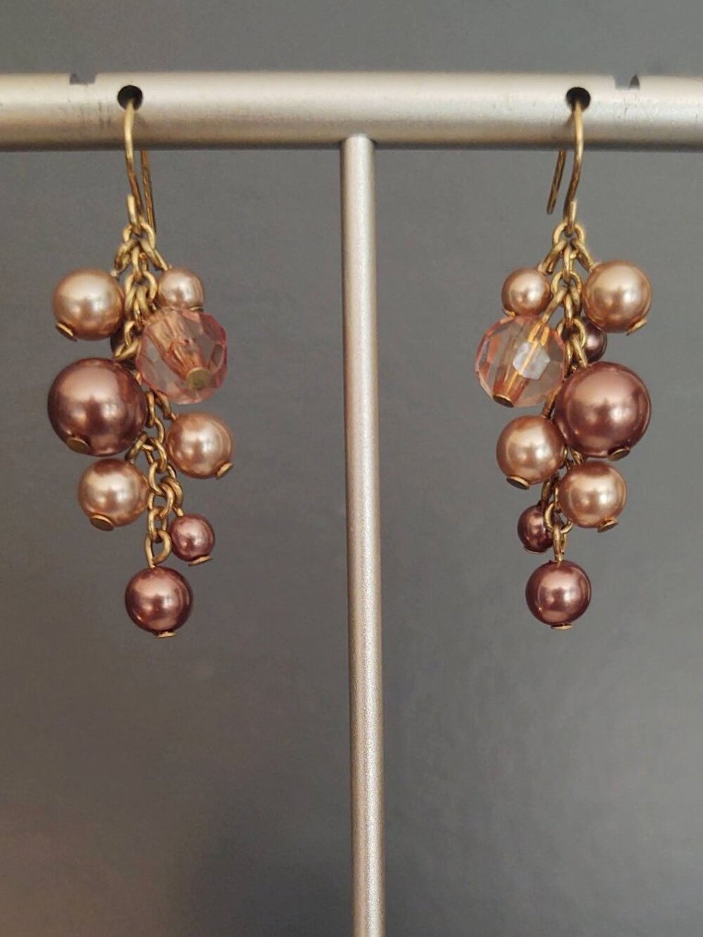 Neutral tone cluster beaded earrings